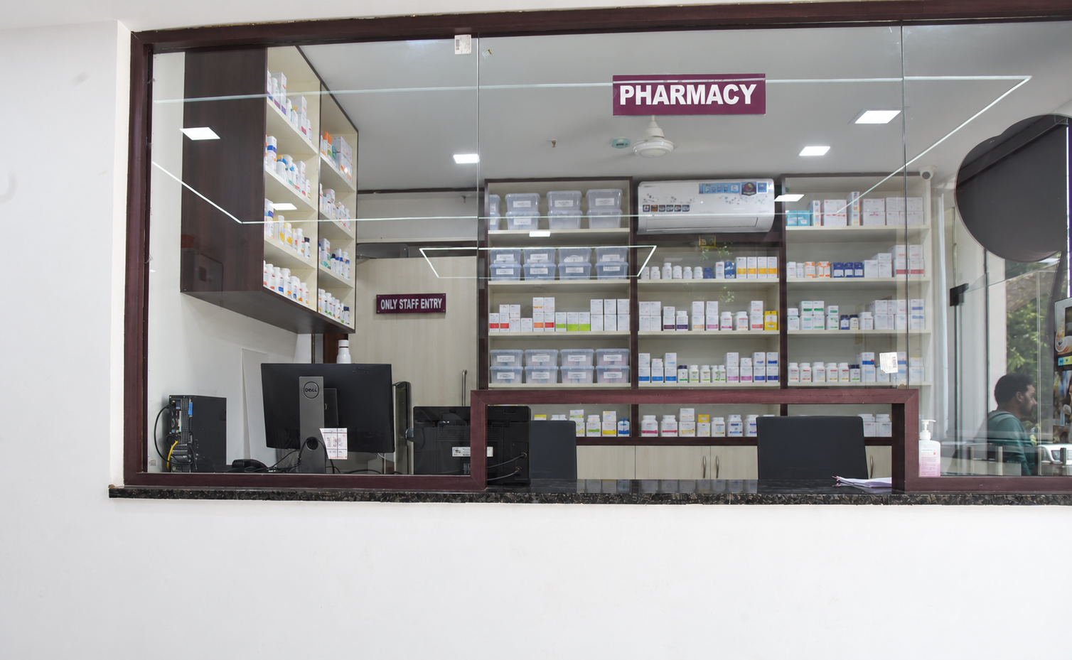 SAP Kidney Center in-house pharmacy — 24×7